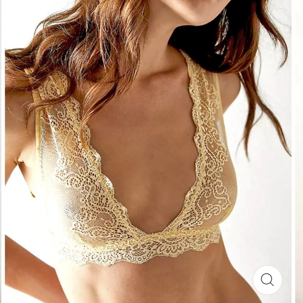 NWOT ONLY HEARTS So fine lace tank bralette